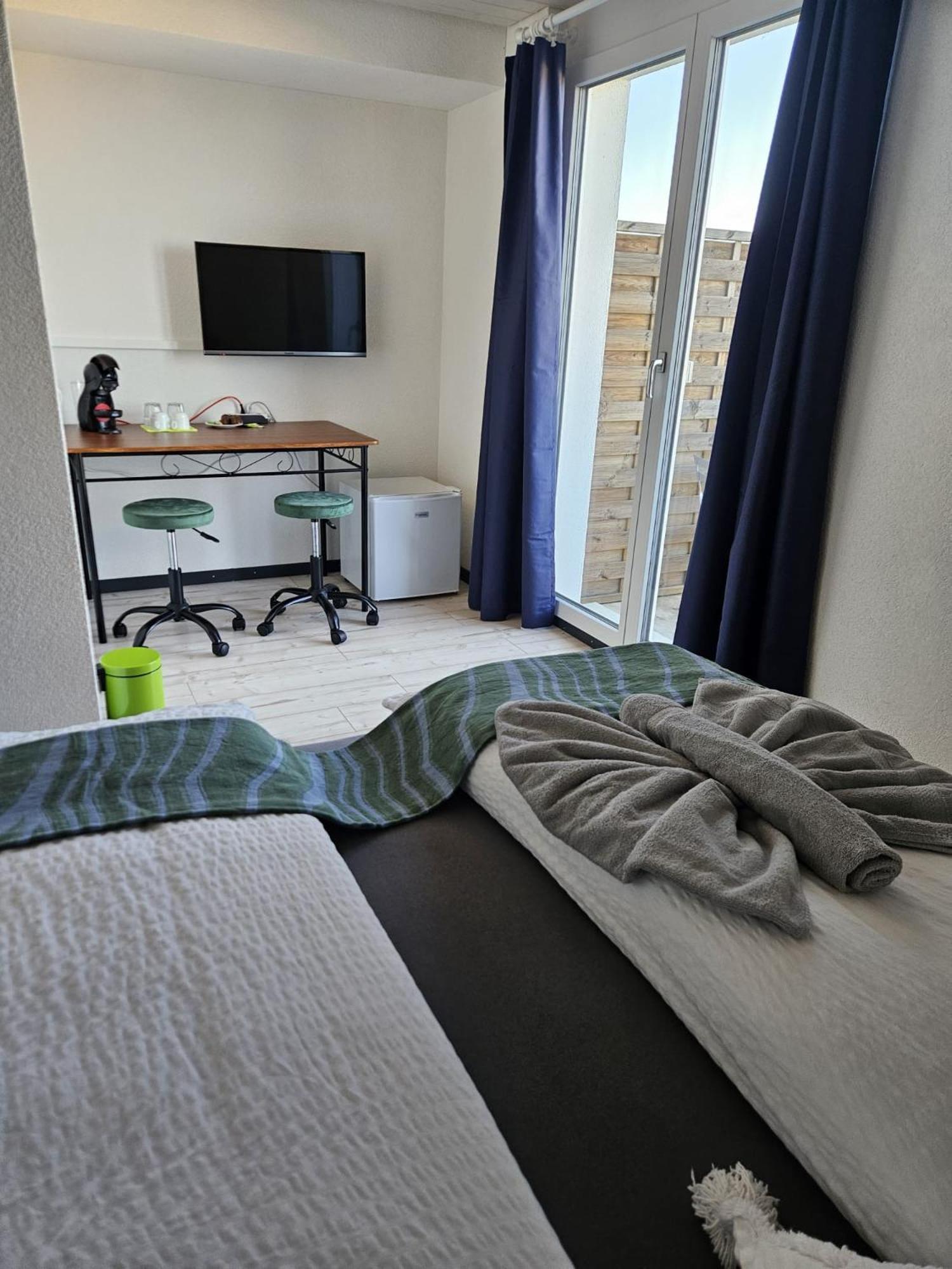 Hotel Mbar à Altnau Extérieur photo